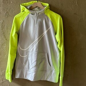Women’s size large Nike, thermal fit hooded sweater